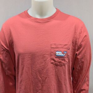 BNWOT!!! Vineyard vines Chicago T shirt